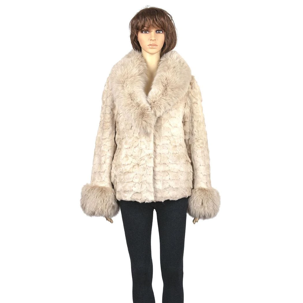 Winter Fur Ladies Pearl Diamond Mink Top With Fox Collar And Cuffs W49S06PE.